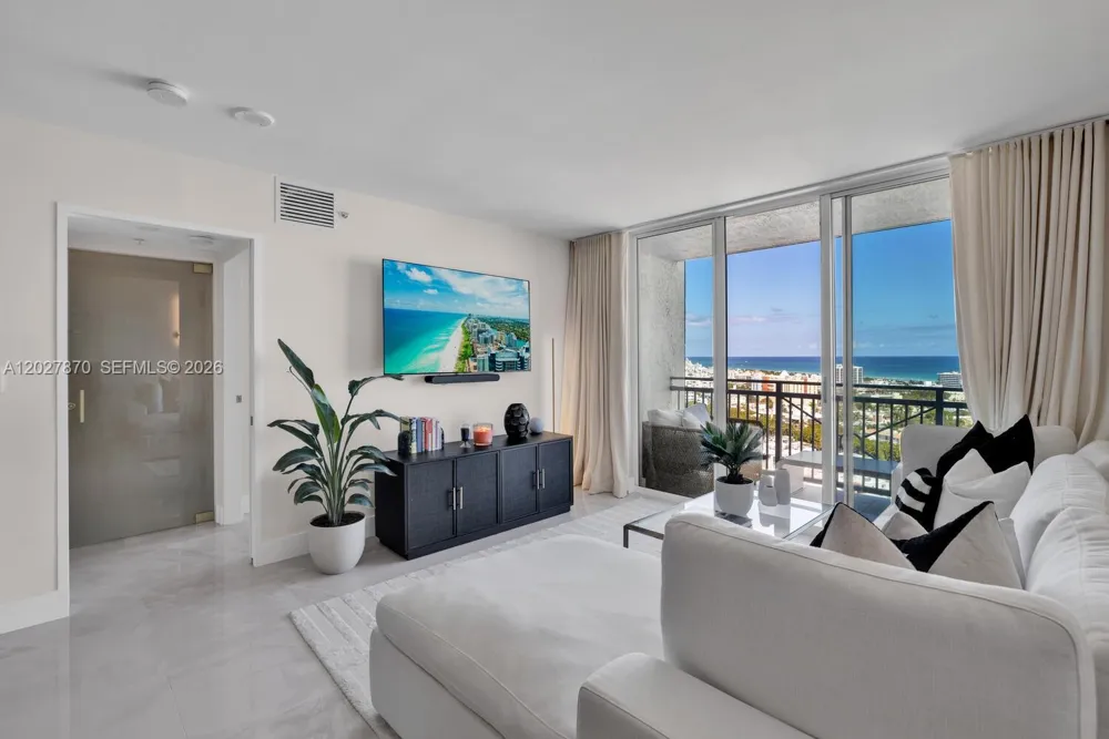 90 Alton Rd #2207 Miami Beach, FL 33139