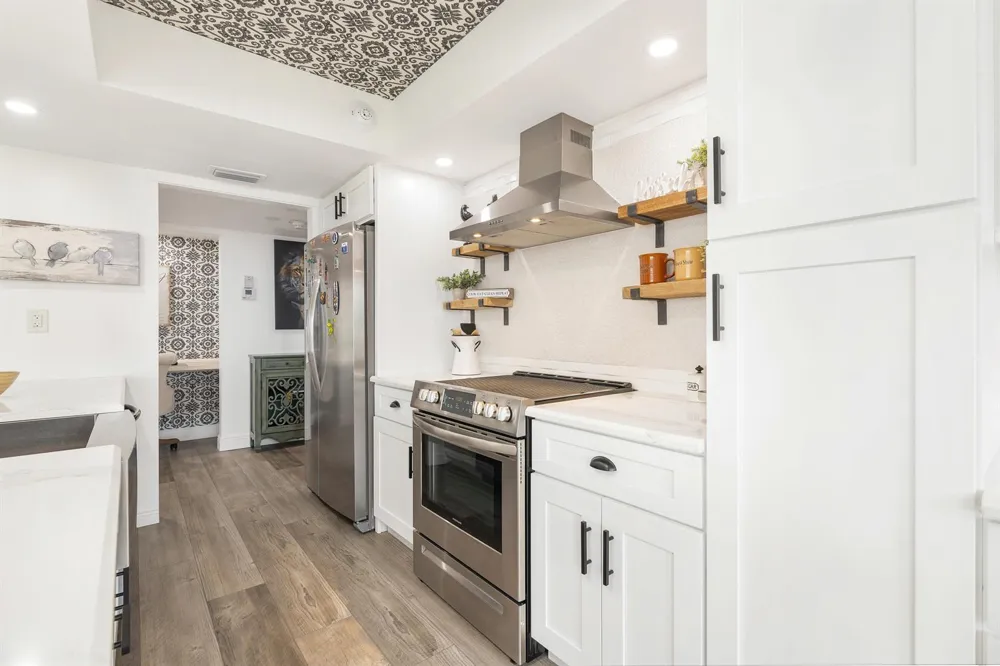 5480 Ocean Drive #A6d Riviera Beach, FL 33404
