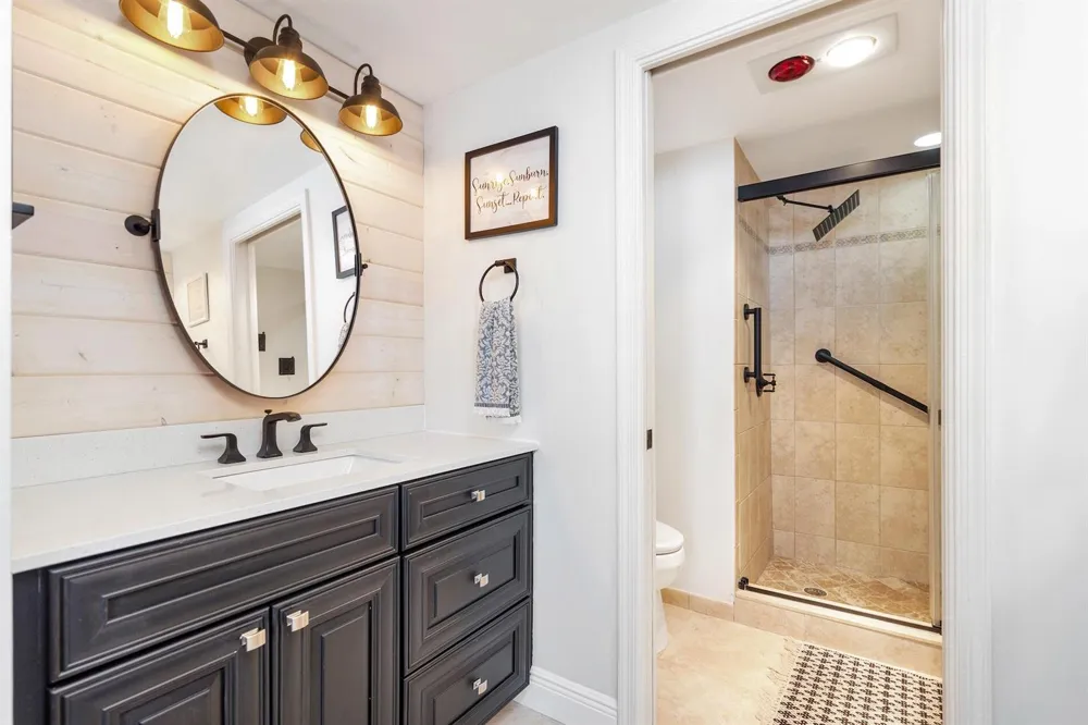 5480 Ocean Drive #A6d Riviera Beach, FL 33404