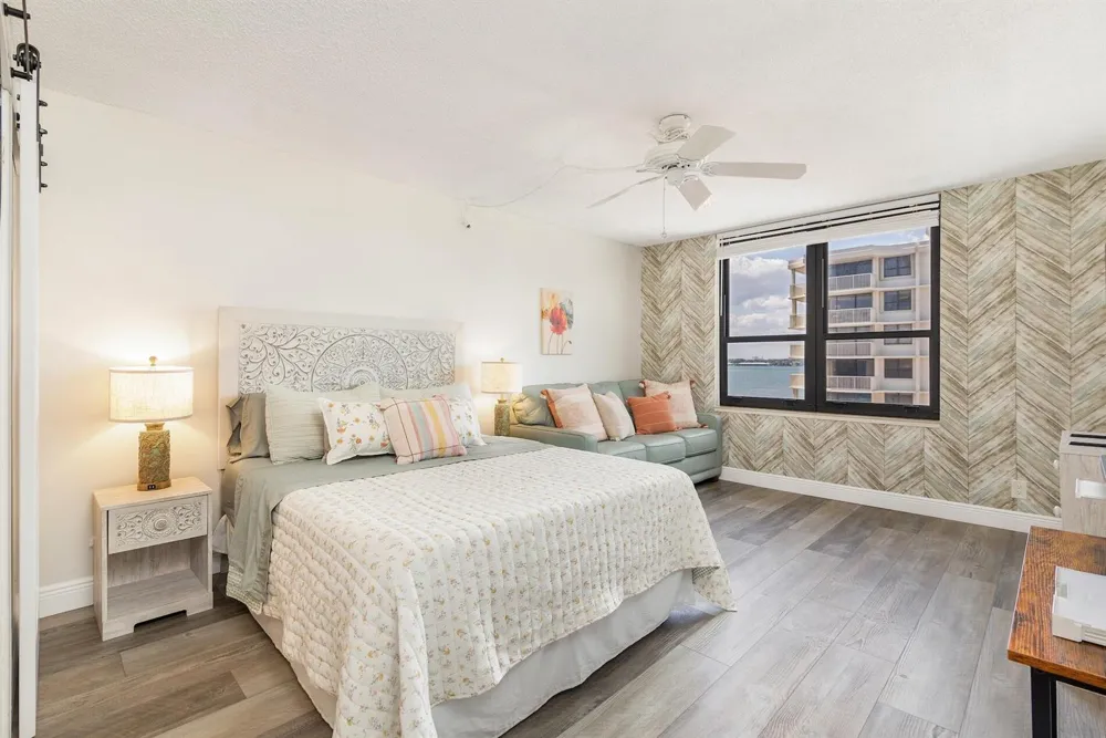 5480 Ocean Drive #A6d Riviera Beach, FL 33404