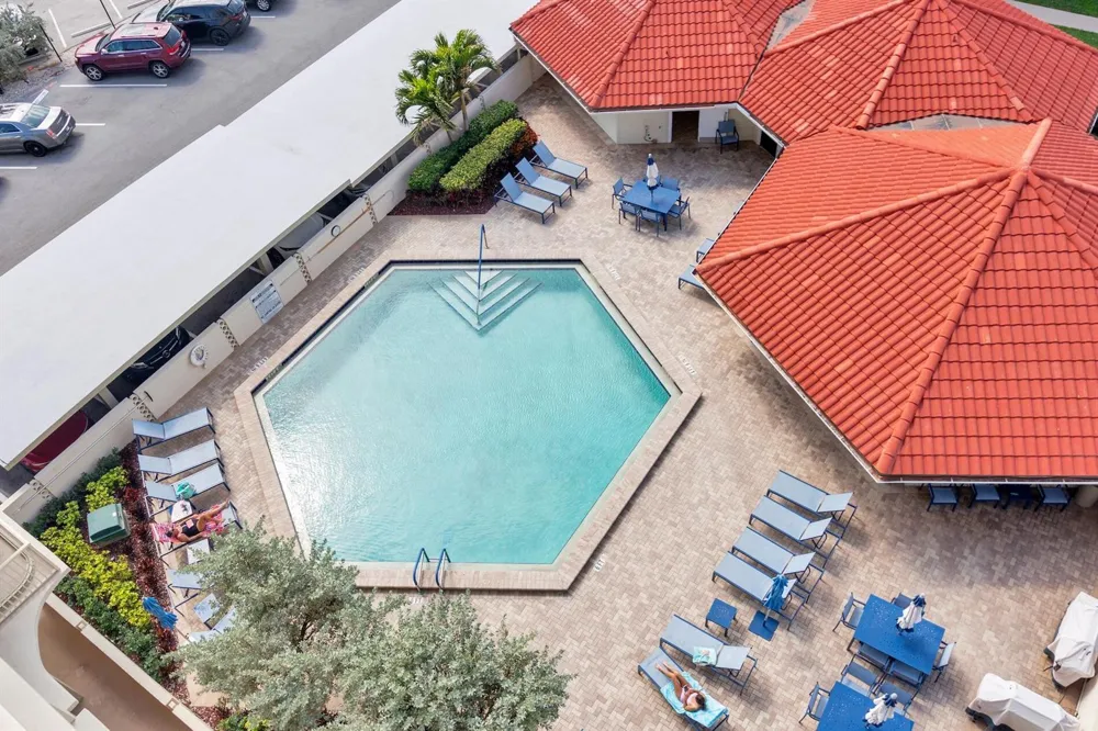 5480 Ocean Drive #A6d Riviera Beach, FL 33404