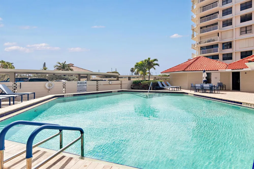 5480 Ocean Drive #A6d Riviera Beach, FL 33404