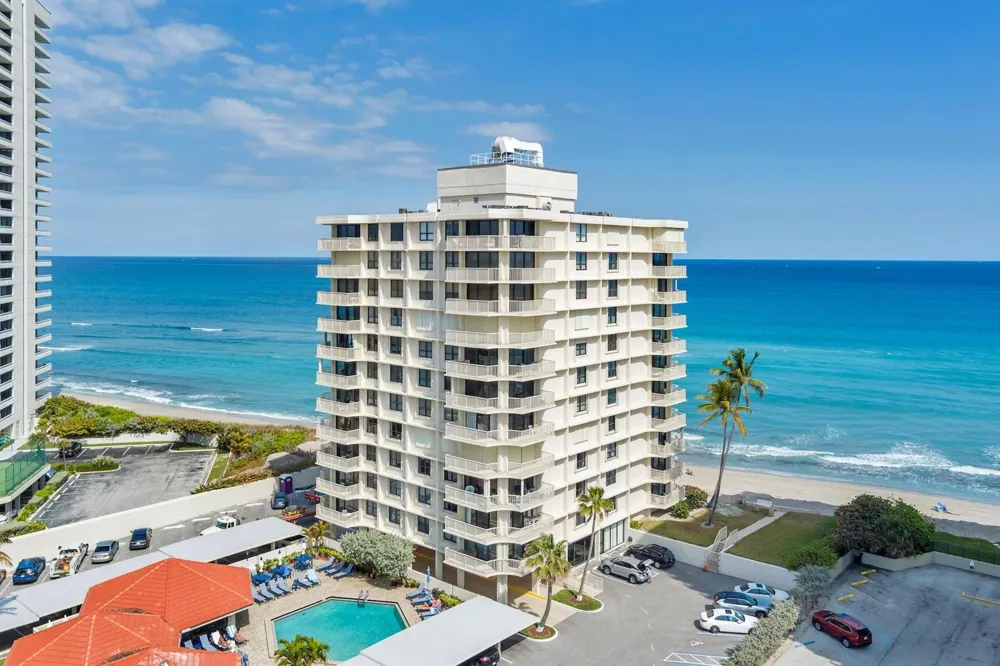 5480 Ocean Drive #A6d Riviera Beach, FL 33404