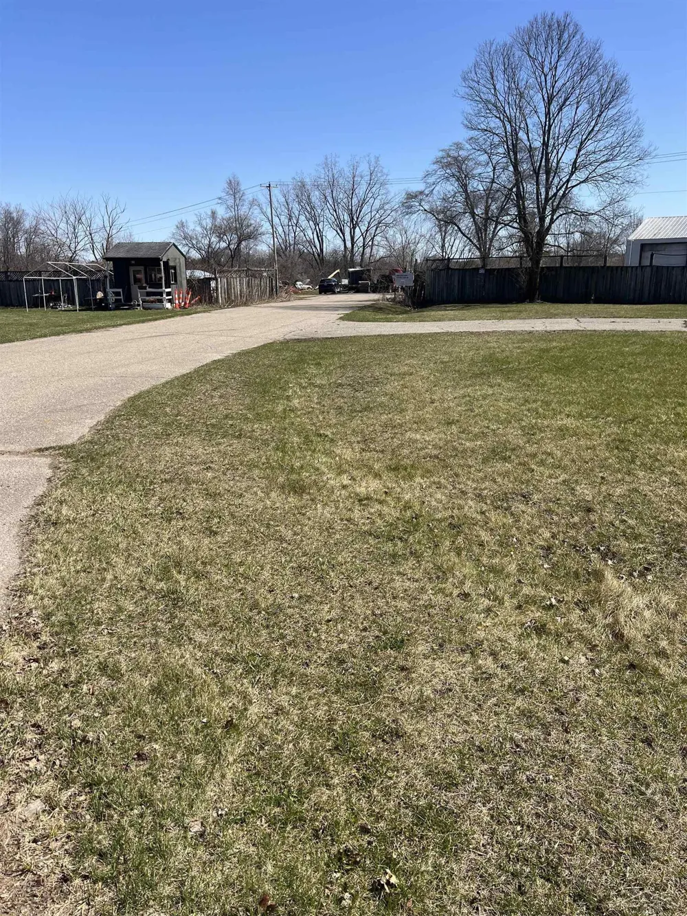 13164 Seymour Road Montrose City, MI 48457