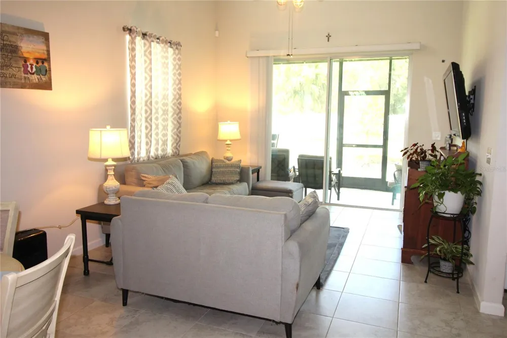 2135 LACEFLOWER DRIVE Brandon, FL 33510