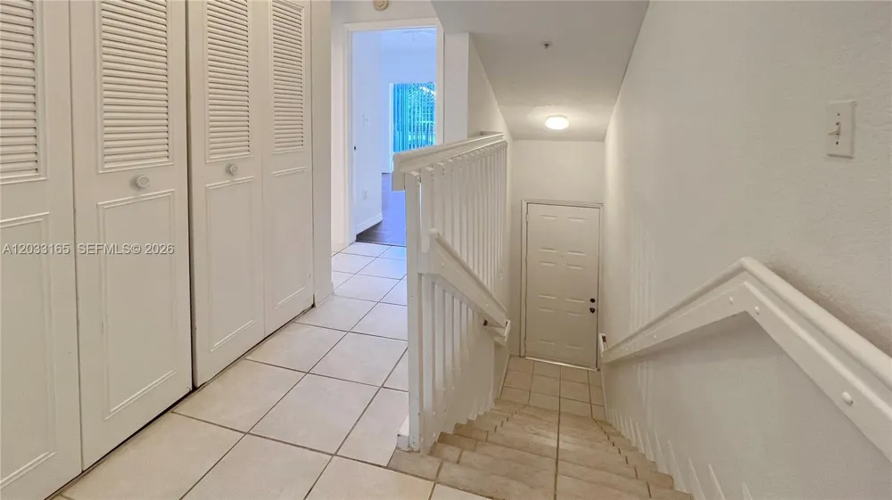 781 SW 148 AV #1513 Sunrise, FL 33325