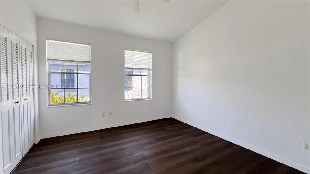 781 SW 148 AV #1513 Sunrise, FL 33325