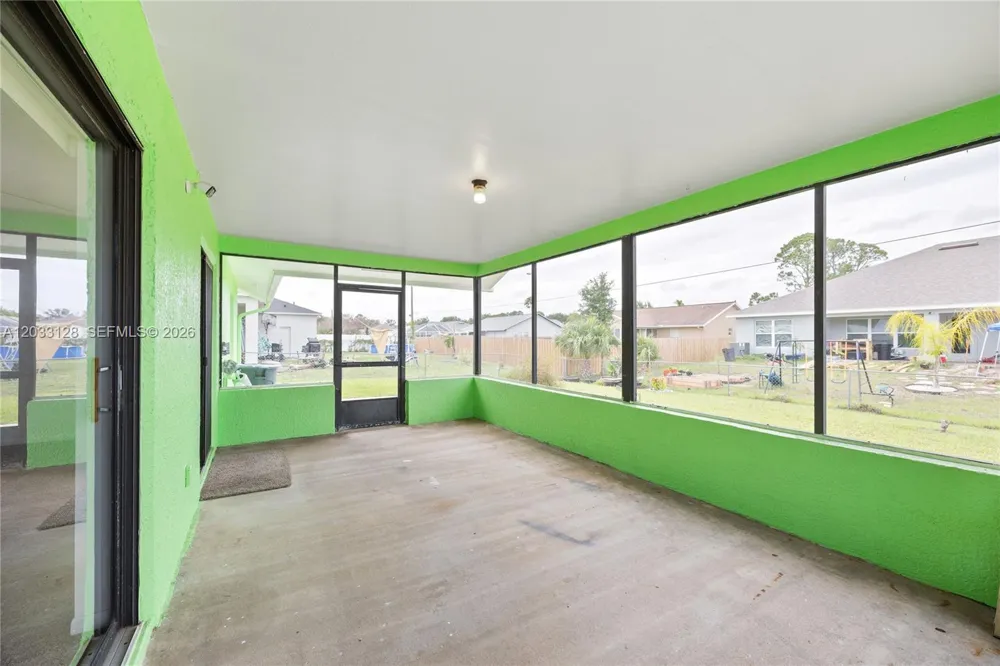 1737 NW Nanton St Other City - In The State Of Florida, FL 32907
