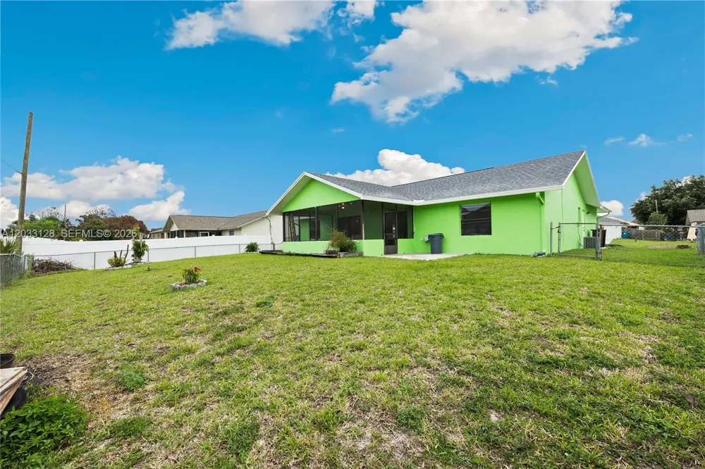 1737 NW Nanton St Other City - In The State Of Florida, FL 32907