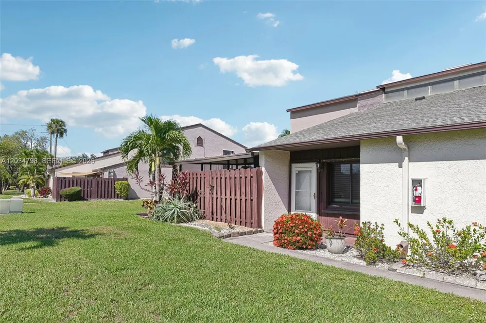 12939 Cherrydale Court Fort Myers, FL 33919