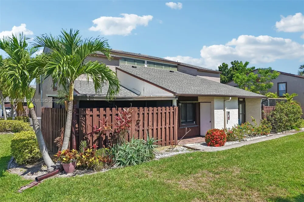 12939 Cherrydale Court Fort Myers, FL 33919