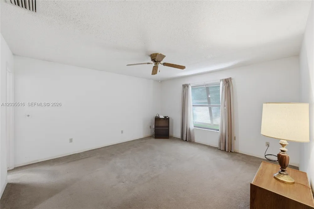 642 Nobles St Sebastian, FL 32958