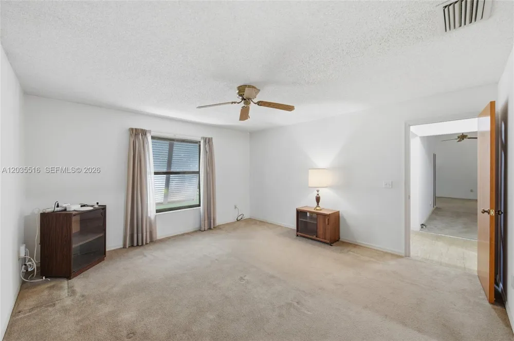 642 Nobles St Sebastian, FL 32958