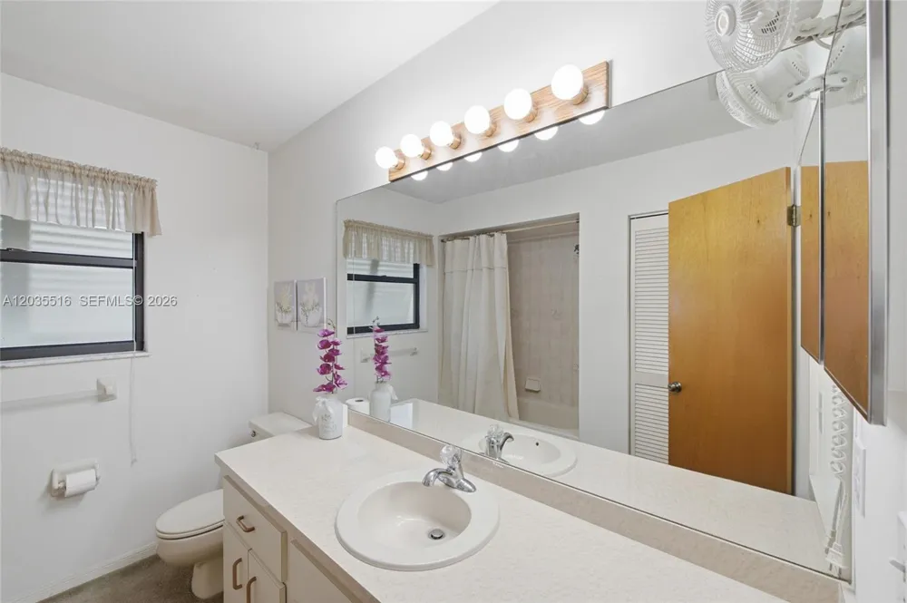 642 Nobles St Sebastian, FL 32958