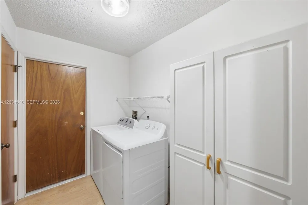642 Nobles St Sebastian, FL 32958