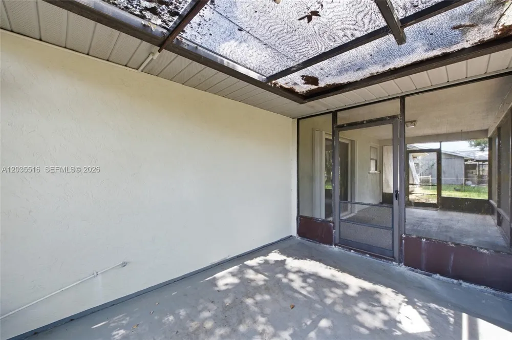 642 Nobles St Sebastian, FL 32958