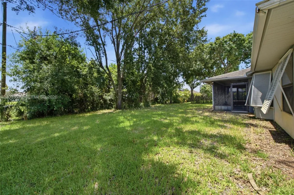 642 Nobles St Sebastian, FL 32958