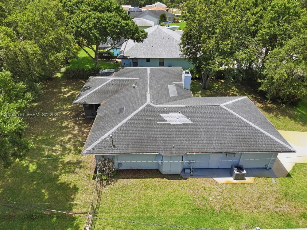 642 Nobles St Sebastian, FL 32958