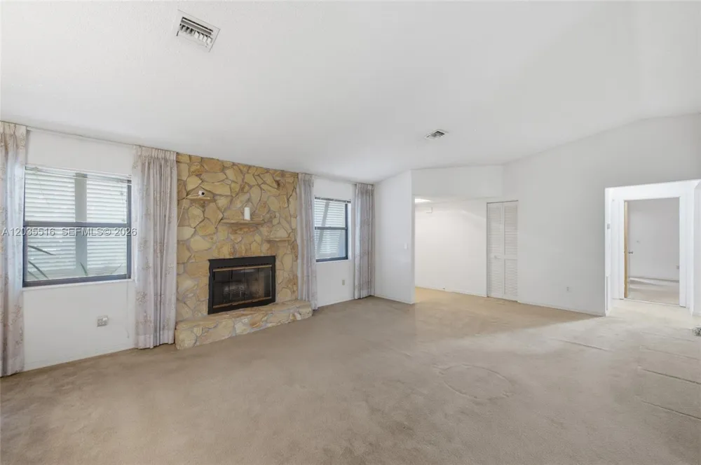 642 Nobles St Sebastian, FL 32958