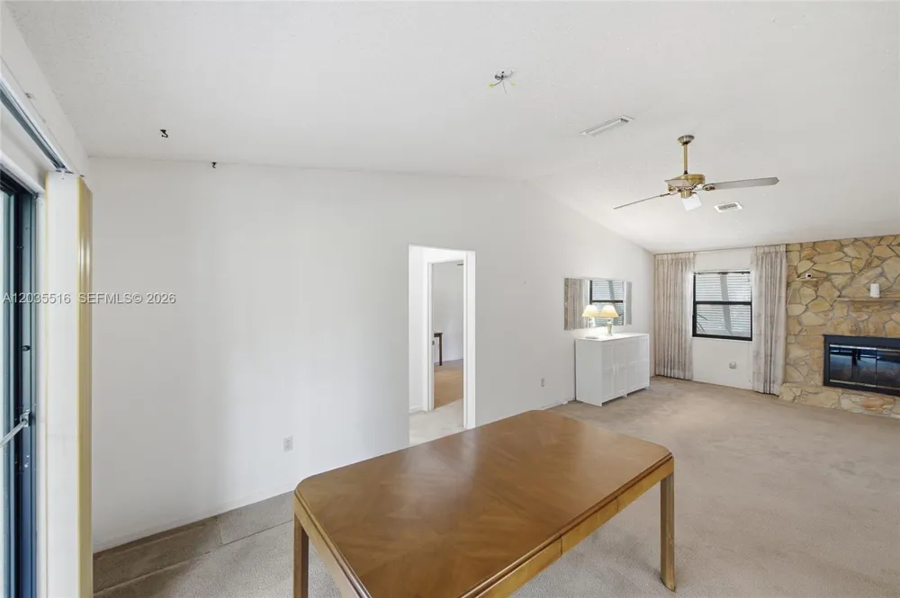 642 Nobles St Sebastian, FL 32958