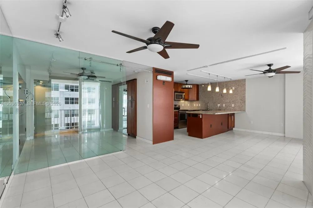 1228 West Ave #604 Miami Beach, FL 33139