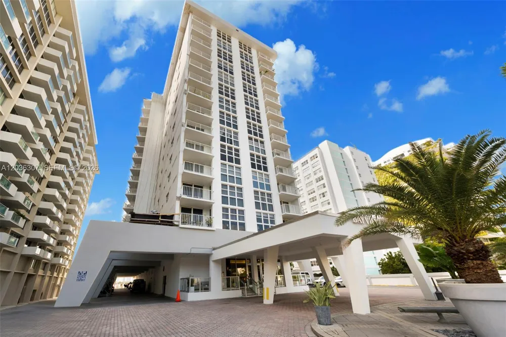1228 West Ave #604 Miami Beach, FL 33139