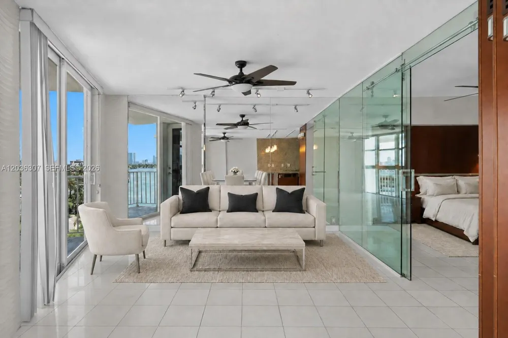 1228 West Ave #604 Miami Beach, FL 33139