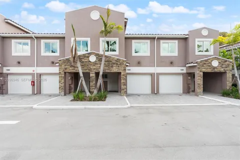1555 NW 94TH Way