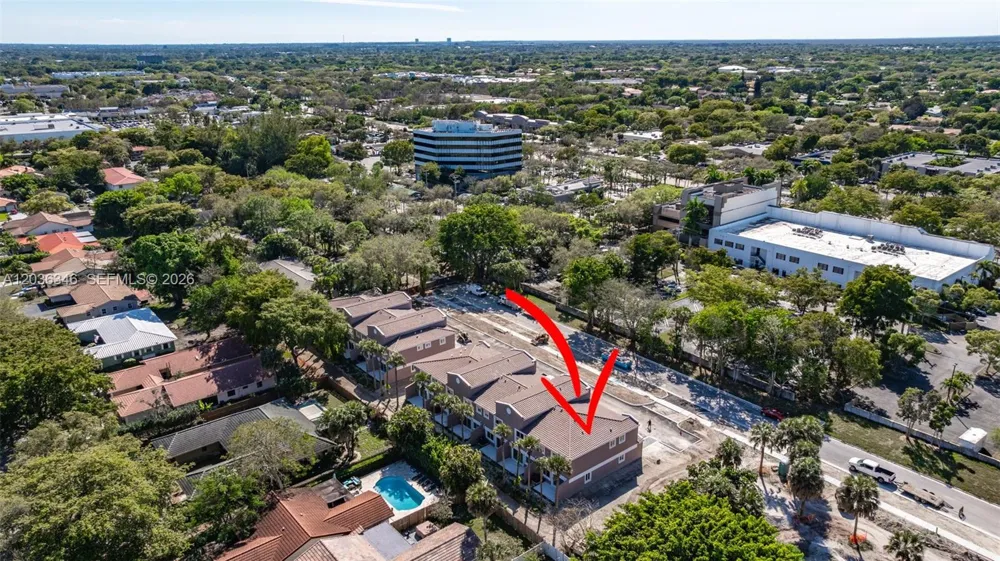 1555 NW 94TH Way Coral Springs, FL 33071