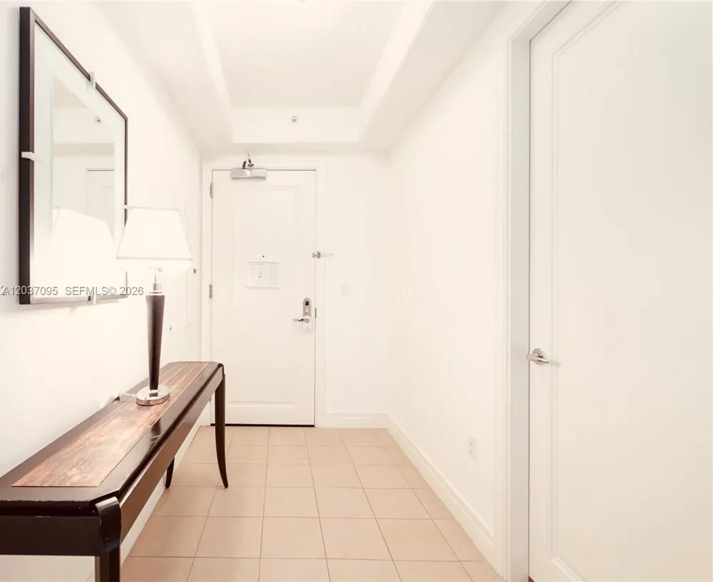 1435 Brickell Ave #3412 Miami, FL 33131