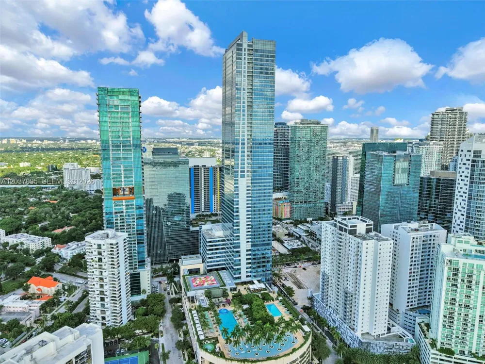 1435 Brickell Ave #3412 Miami, FL 33131