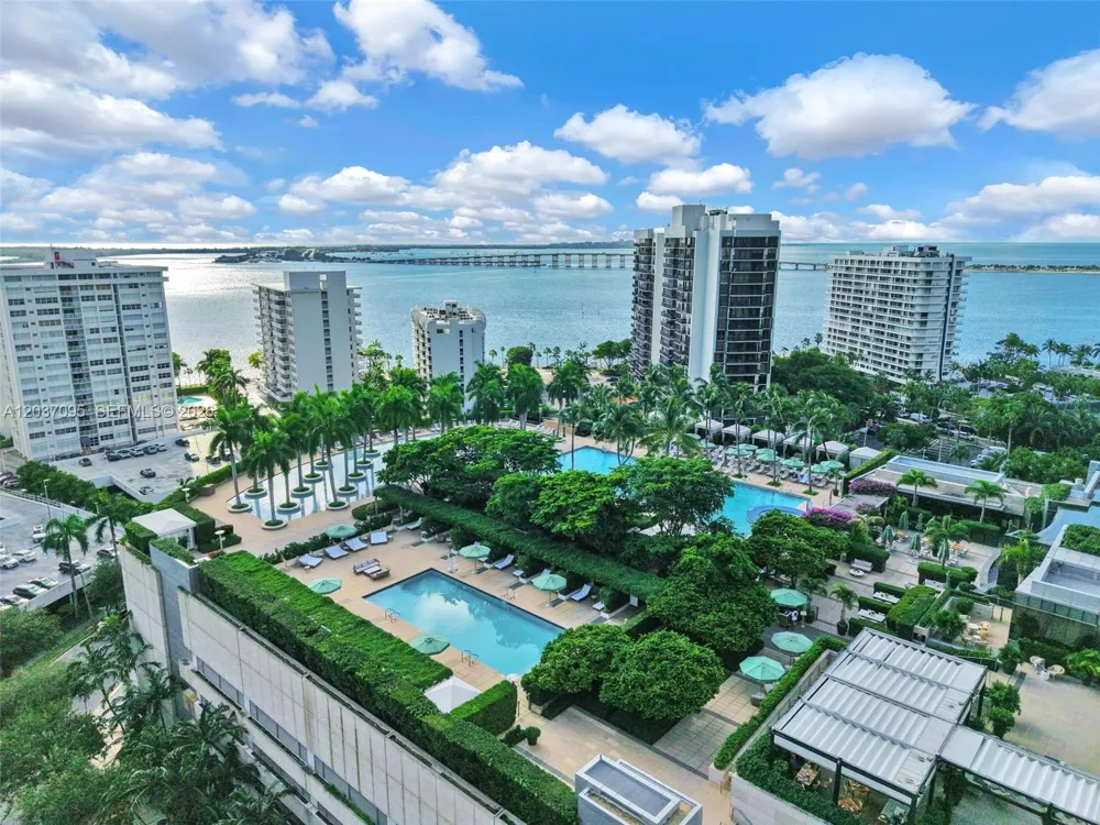 1435 Brickell Ave #3412 Miami, FL 33131