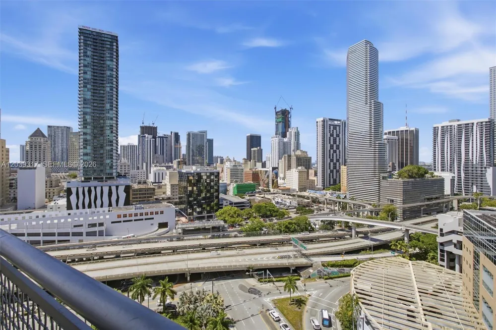 350 S Miami Ave #1903 Miami, FL 33130