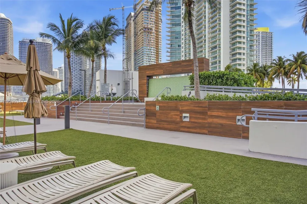 350 S Miami Ave #1903 Miami, FL 33130