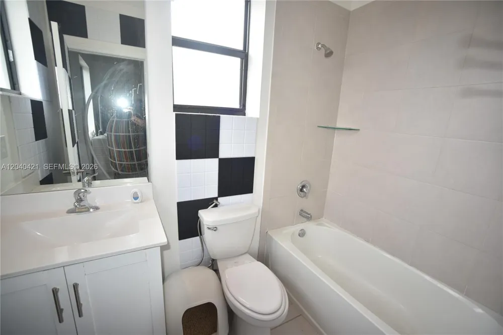 21404 NE 3rd Path Miami, FL 33179