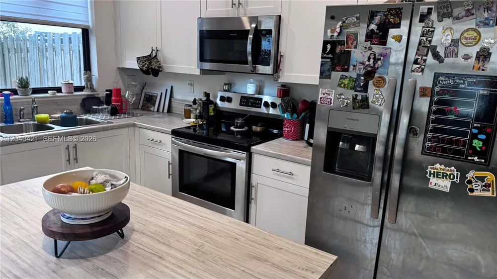 21404 NE 3rd Path Miami, FL 33179