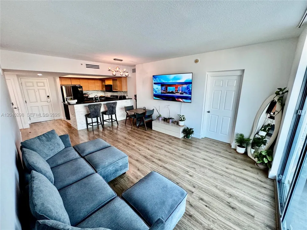 140 S Dixie Hwy #921 Hollywood, FL 33020