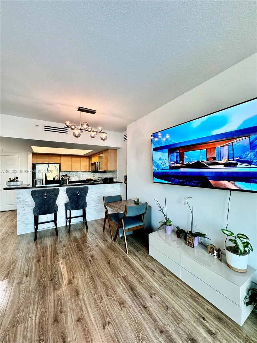 140 S Dixie Hwy #921 Hollywood, FL 33020