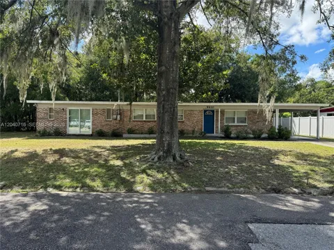 9410 Gilchrist ct