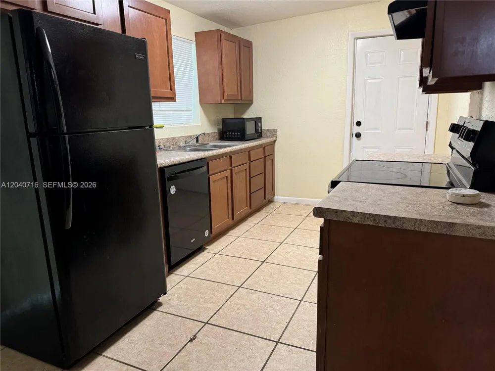 9410 Gilchrist ct Jacksonville, FL 32219
