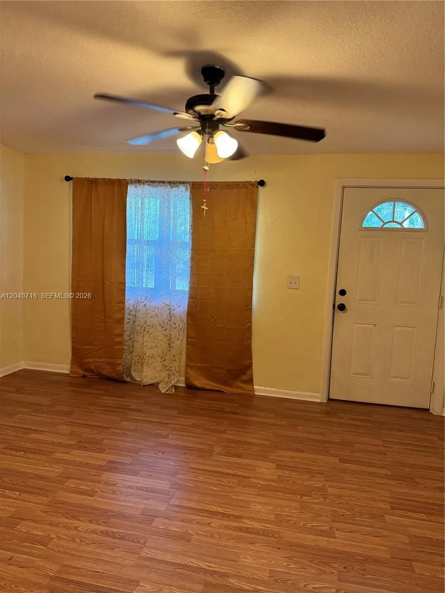 9410 Gilchrist ct Jacksonville, FL 32219