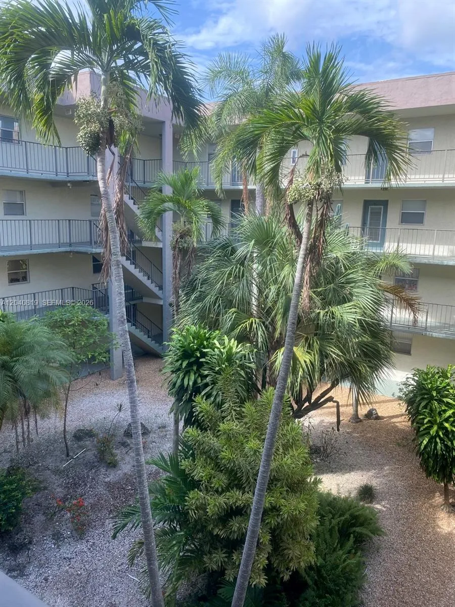 1810 SW 81st Ave #2311 North Lauderdale, FL 33068