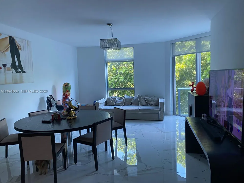 17301 Biscayne Blvd #206 North Miami Beach, FL 33160