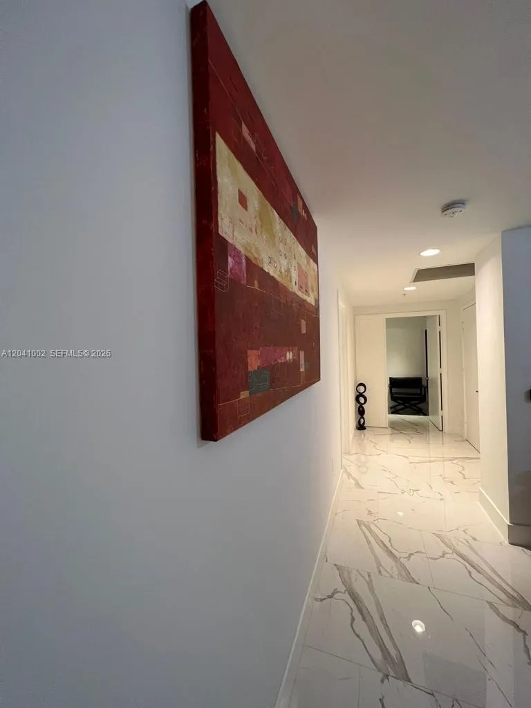 17301 Biscayne Blvd #206 North Miami Beach, FL 33160