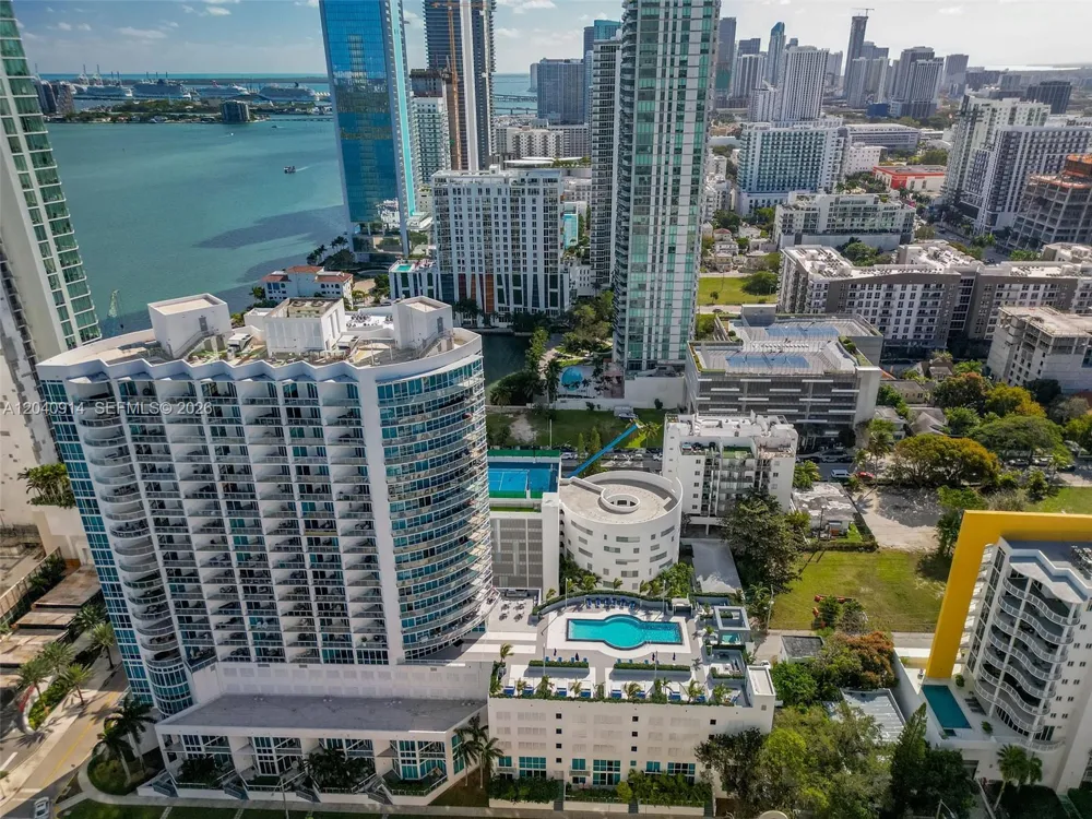 480 NE 30th St #904 Miami, FL 33137