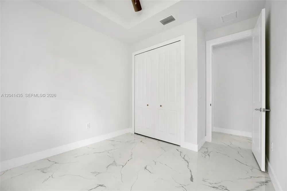 3207 E 10th ST Lehigh Acres, FL 33972