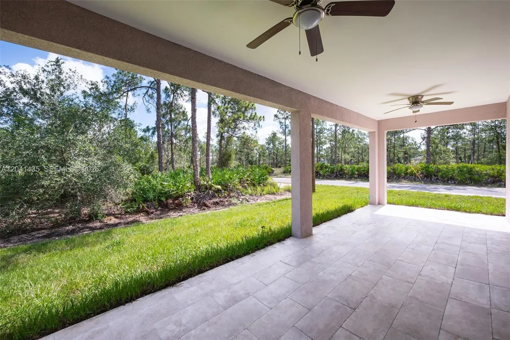 3207 E 10th ST Lehigh Acres, FL 33972