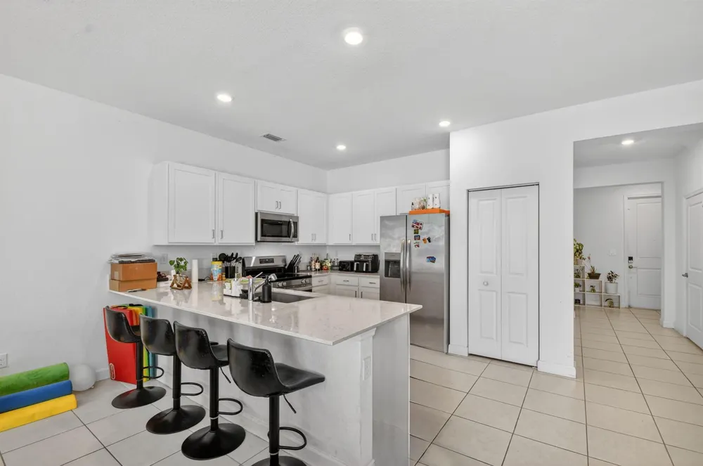 4326 Hammock Grove Drive Lake Worth, FL 33467