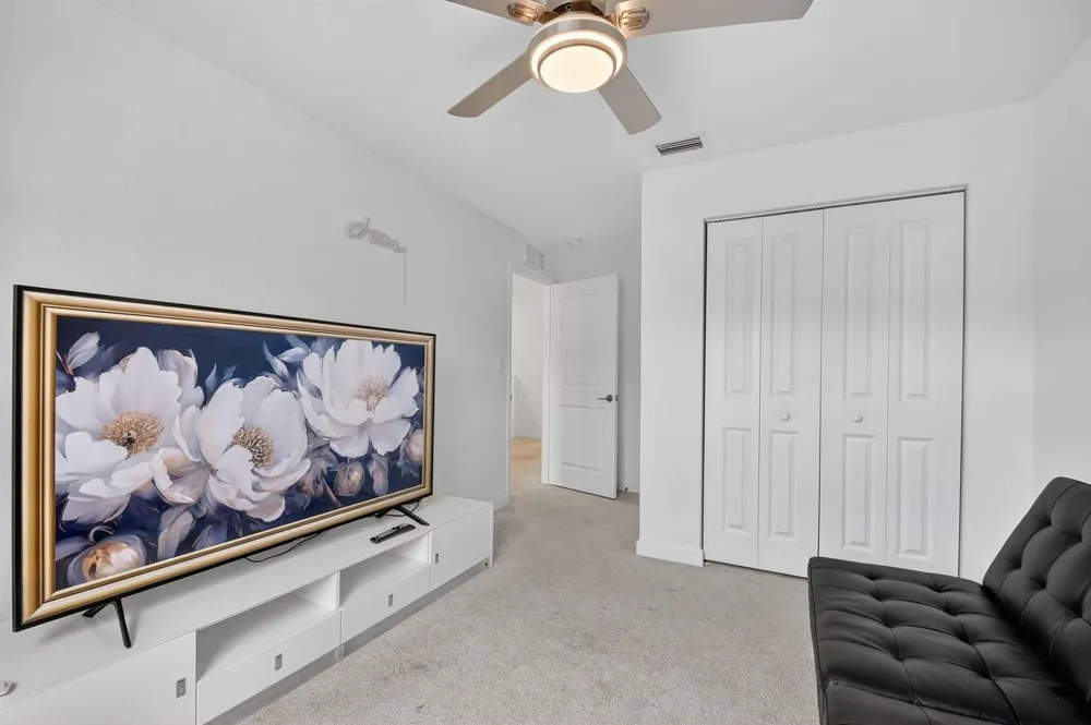 4326 Hammock Grove Drive Lake Worth, FL 33467