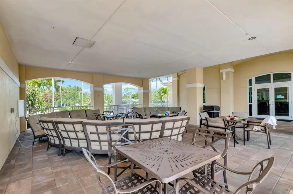 4326 Hammock Grove Drive Lake Worth, FL 33467